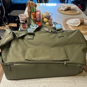 BEIS Olive Green Men's Duffel Bag